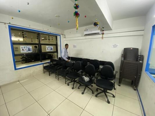 Yagnik Road, Rajkot, Gujarat - LockMyKey