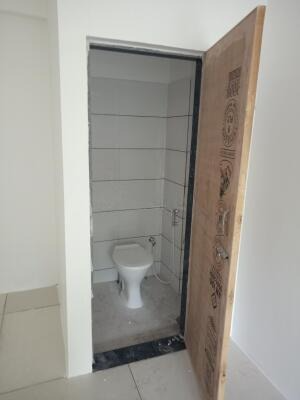 Market Hub, Junction Plot, Rajkot, Gujarat - LockMyKey