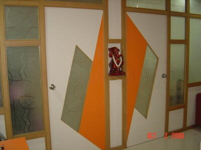 Yagnik Road, Rajkot, Gujarat - LockMyKey