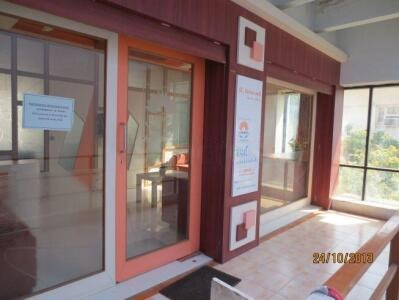 Yagnik Road, Rajkot, Gujarat - LockMyKey