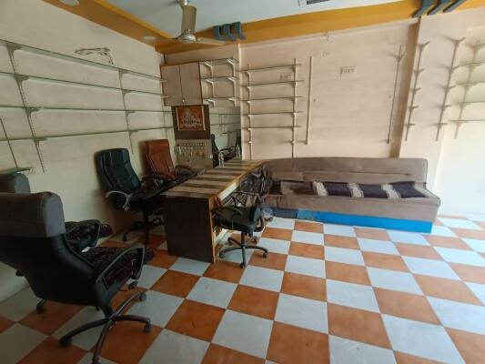 Pragati Plaza , First Floor, Dhebar Road , Rajkot, Rajkot, Gujarat - LockMyKey