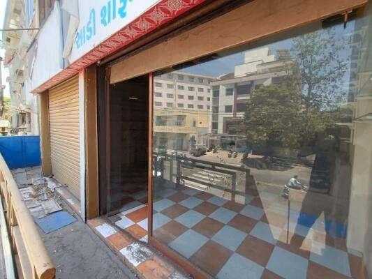 Pragati Plaza , First Floor, Dhebar Road , Rajkot, Rajkot, Gujarat - LockMyKey
