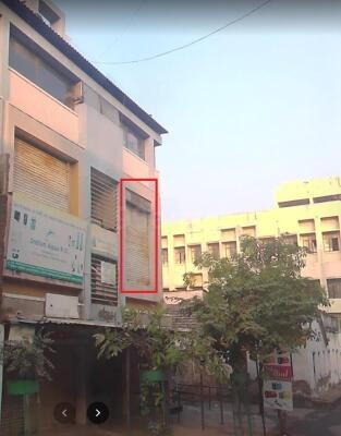 Vardhman 1, Sanganwa Chowk, Rajkot, Gujarat - LockMyKey
