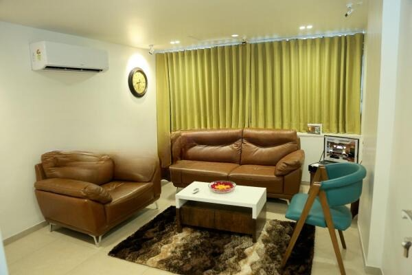 Ganesh Trade Centre, 150 Feet Ring Road, Rajkot, Gujarat - LockMyKey