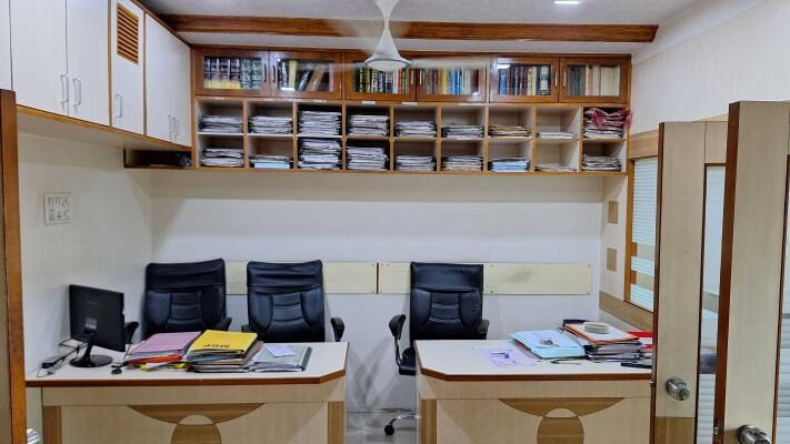 Om Sarjan Complex, Mavdi, Rajkot, Gujarat - LockMyKey