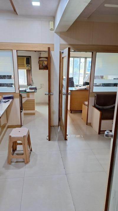 Om Sarjan Complex, Mavdi, Rajkot, Gujarat - LockMyKey
