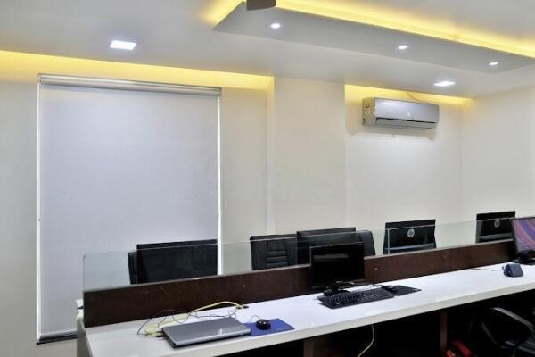 Indira Circle, Rajkot, Gujarat - LockMyKey