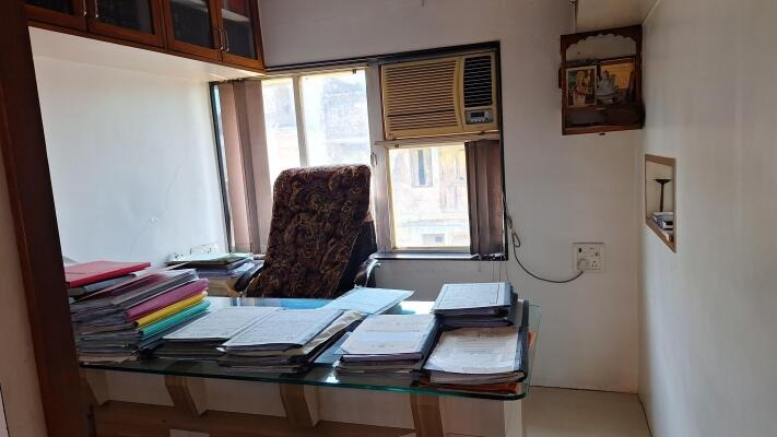 Sanjay Complex, Rajputpara, Rajkot, Gujarat - LockMyKey