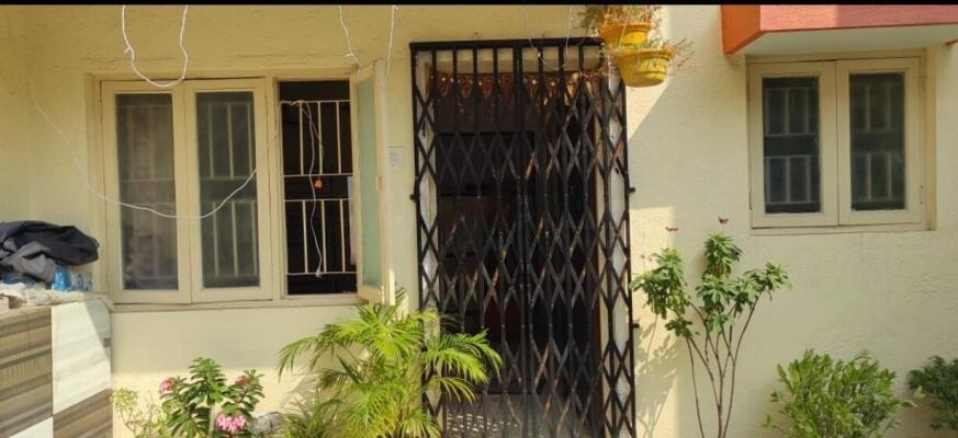 Sadhu Vaswani Road, Rajkot, Gujarat - LockMyKey