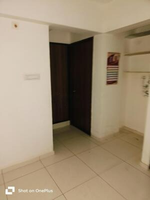 Rajratna Race Course Pride, Vardhman Nagar, Rajkot, Gujarat - LockMyKey