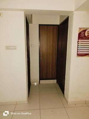 Rajratna Race Course Pride, Vardhman Nagar, Rajkot, Gujarat - LockMyKey