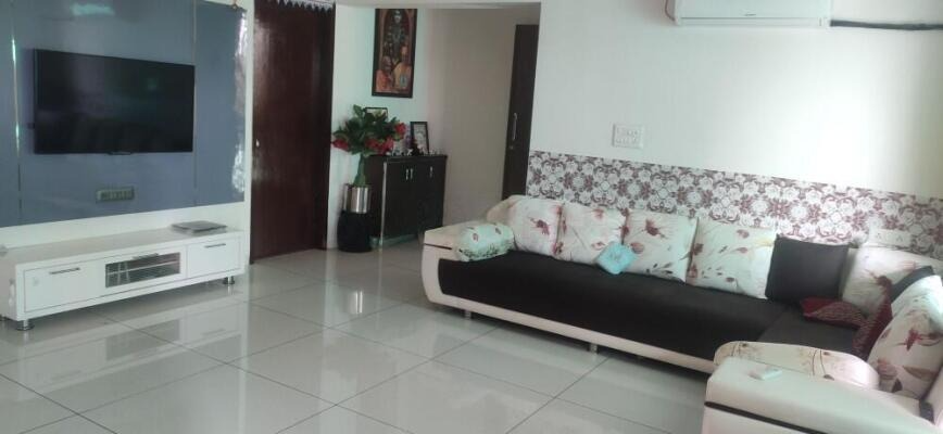 friends apartment , Nero speed well party plot, Rajkot, Gujarat - LockMyKey