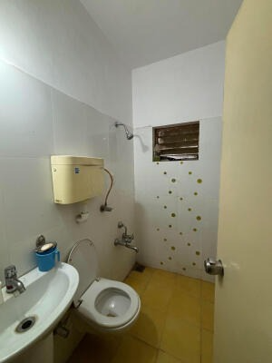 Topland Residency, Yogi Nagar, Rajkot, Gujarat - LockMyKey