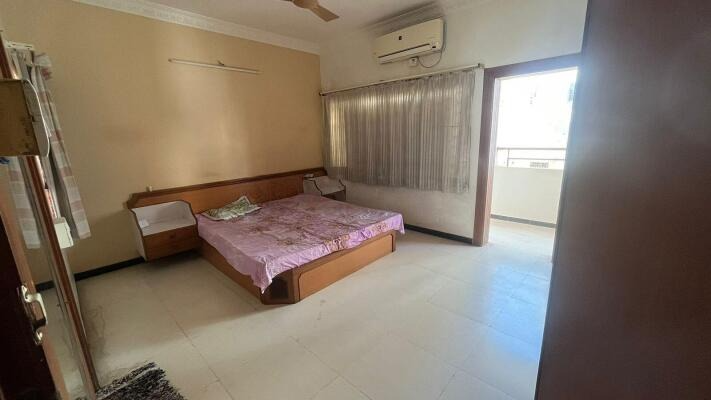 Atul Empire, Yagnik Road, Rajkot, Gujarat - LockMyKey