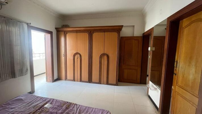 Atul Empire, Yagnik Road, Rajkot, Gujarat - LockMyKey