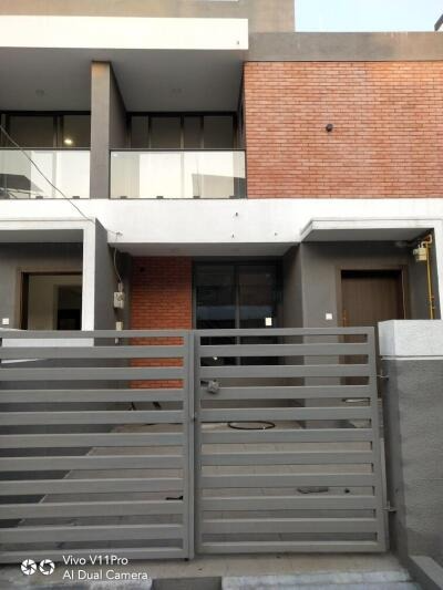 sliver recidency near Grean Leaf Club, Rajkot, Gujarat - LockMyKey