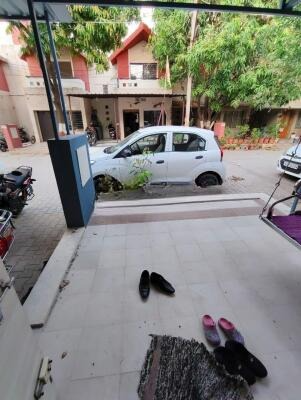 Saurashtra University Campus, Rajkot, Gujarat - LockMyKey