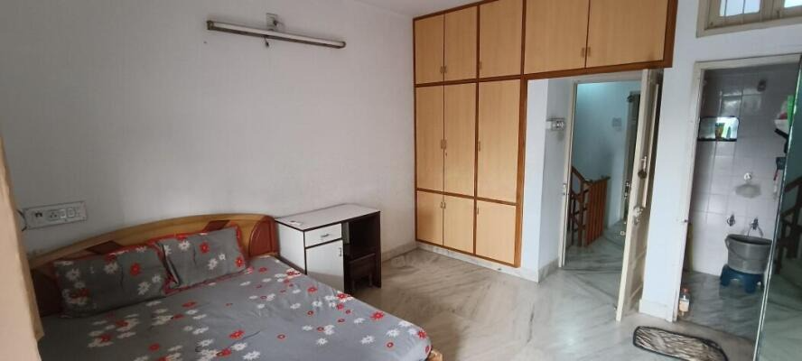 Radhanagar, Laxmi Nagar, Rajkot, Gujarat - LockMyKey