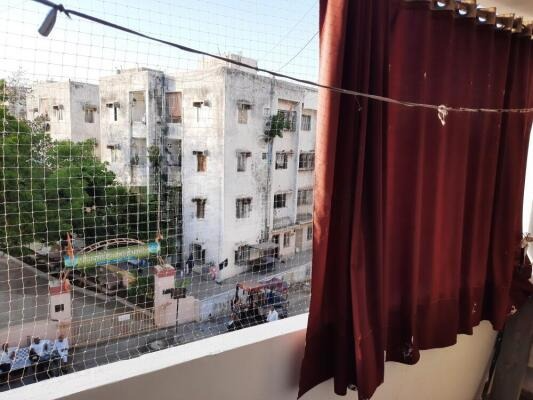 Janakpuri Shopping Centre , University Road, Rajkot, Gujarat - LockMyKey