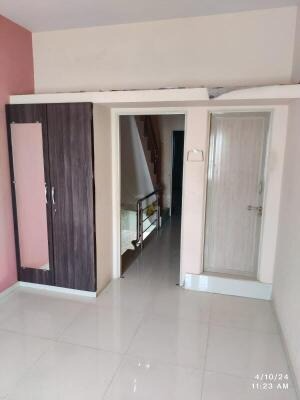 New Mahavir Nagar, Lakhno Bunglow road, New Mahavir Nagar, Rajkot, Gujarat - LockMyKey