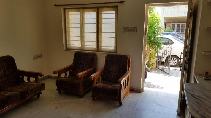 Pushkardham Apartment, Aalap Avenue, Rajkot, Gujarat - LockMyKey