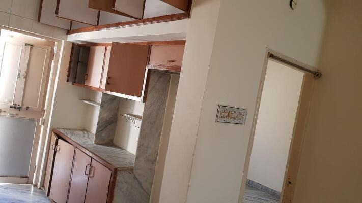 Pushkardham Apartment, Aalap Avenue, Rajkot, Gujarat - LockMyKey