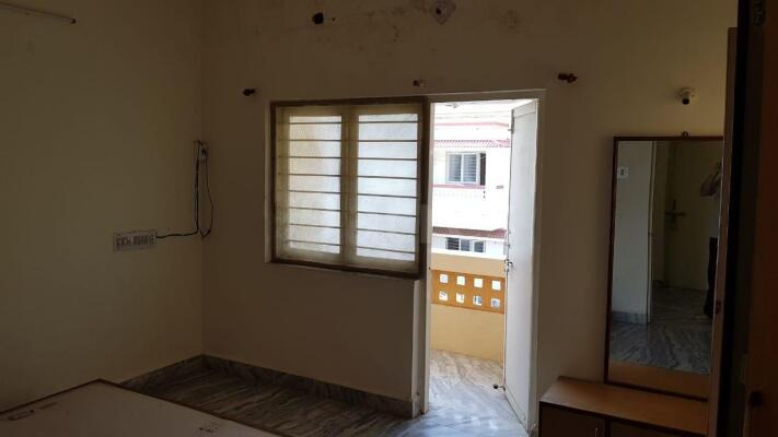 Pushkardham Apartment, Aalap Avenue, Rajkot, Gujarat - LockMyKey
