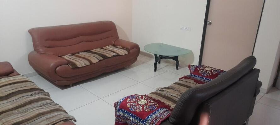 vidhyanagar maroad, Yagnik Road, Rajkot, Gujarat - LockMyKey