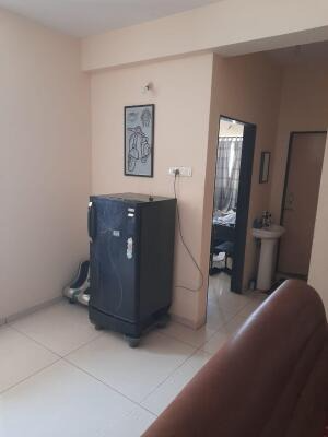 vidhyanagar maroad, Yagnik Road, Rajkot, Gujarat - LockMyKey
