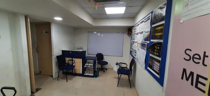 Highstreet Business Bay, Yagnik Road, Rajkot, Gujarat - LockMyKey