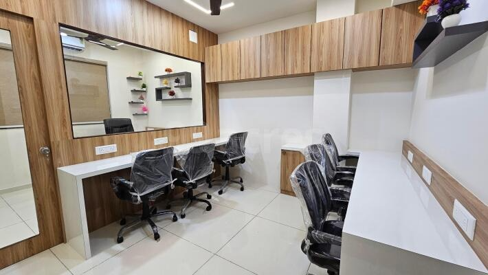 The One World, Manharpura 1, Rajkot, Gujarat - LockMyKey