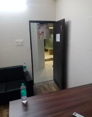 Kalavad Road, Rajkot, Gujarat - LockMyKey