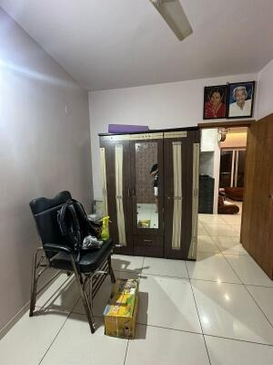 dwarkadhish height , 150 Feet Ring Road, Rajkot, Gujarat - LockMyKey