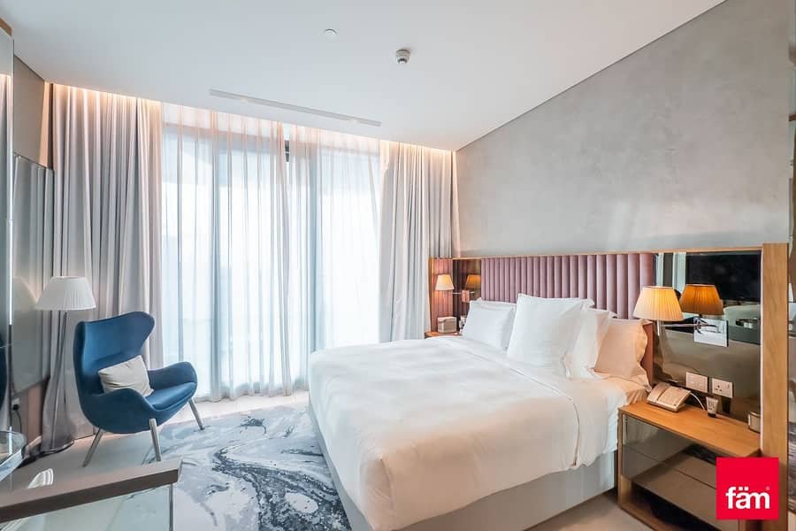 SLS Dubai Hotel & Residences