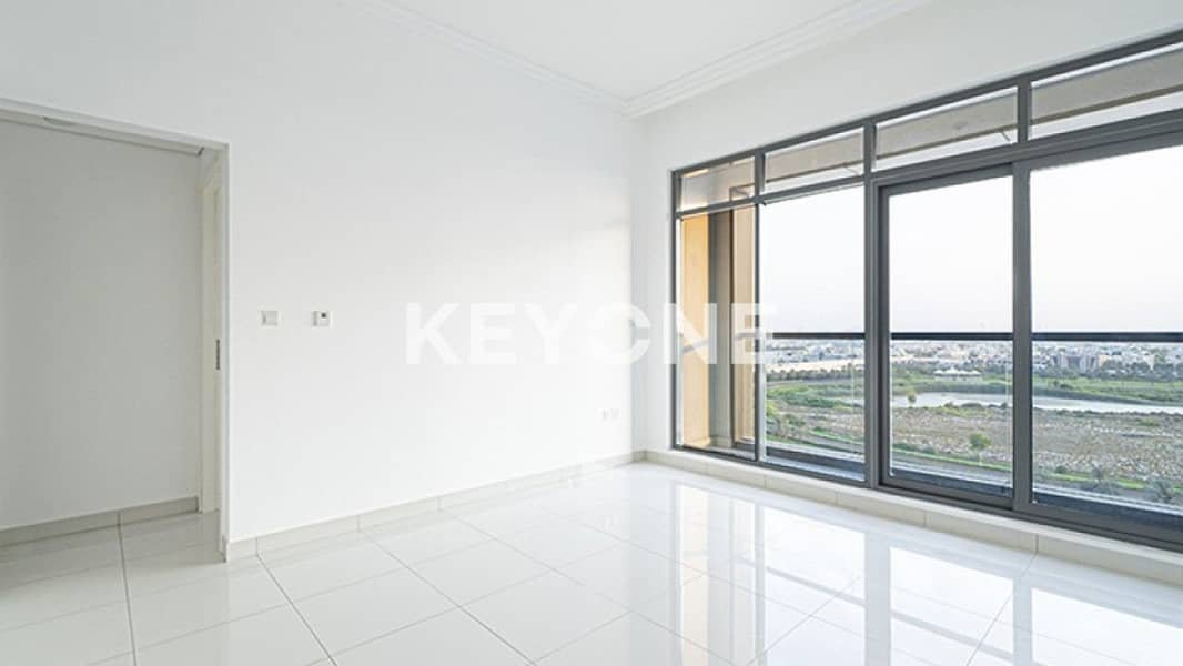 Executive Bay Tower A