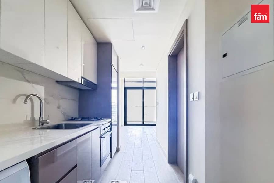 Azizi Riviera 1
