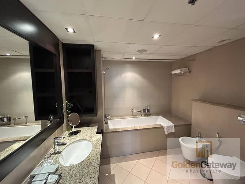 Royal Amwaj Residences