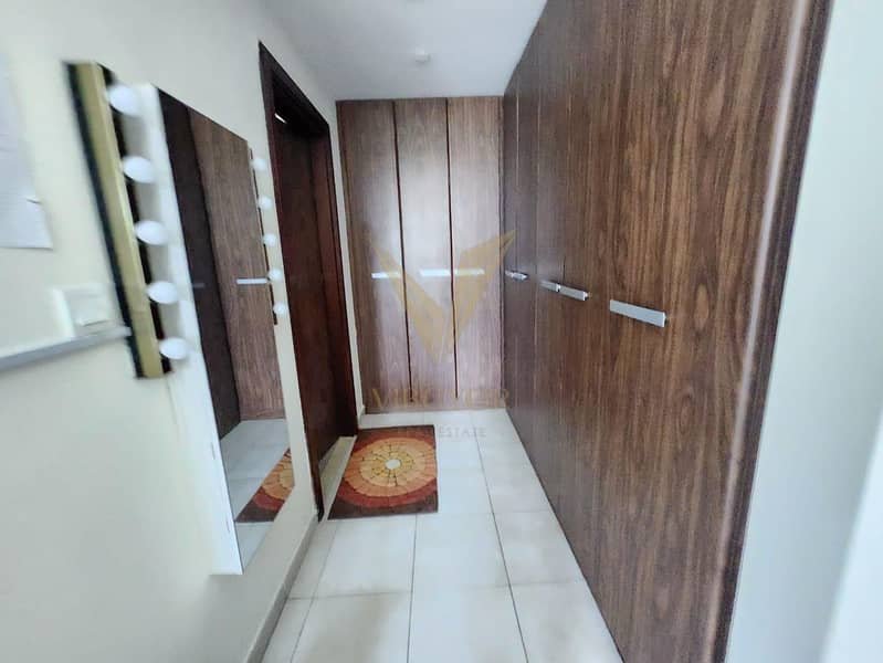 Executive Tower H