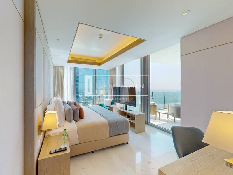 FIVE Luxe