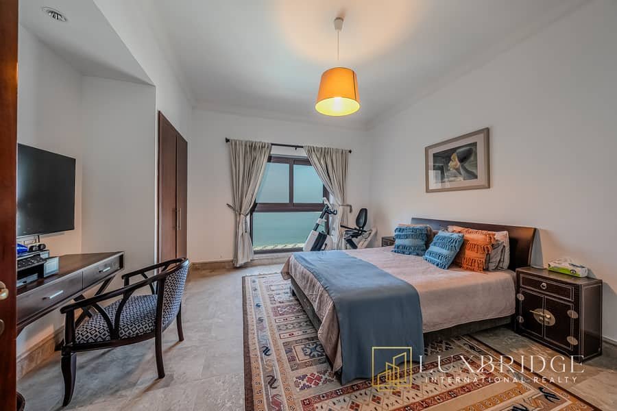 The Fairmont Palm Residence South