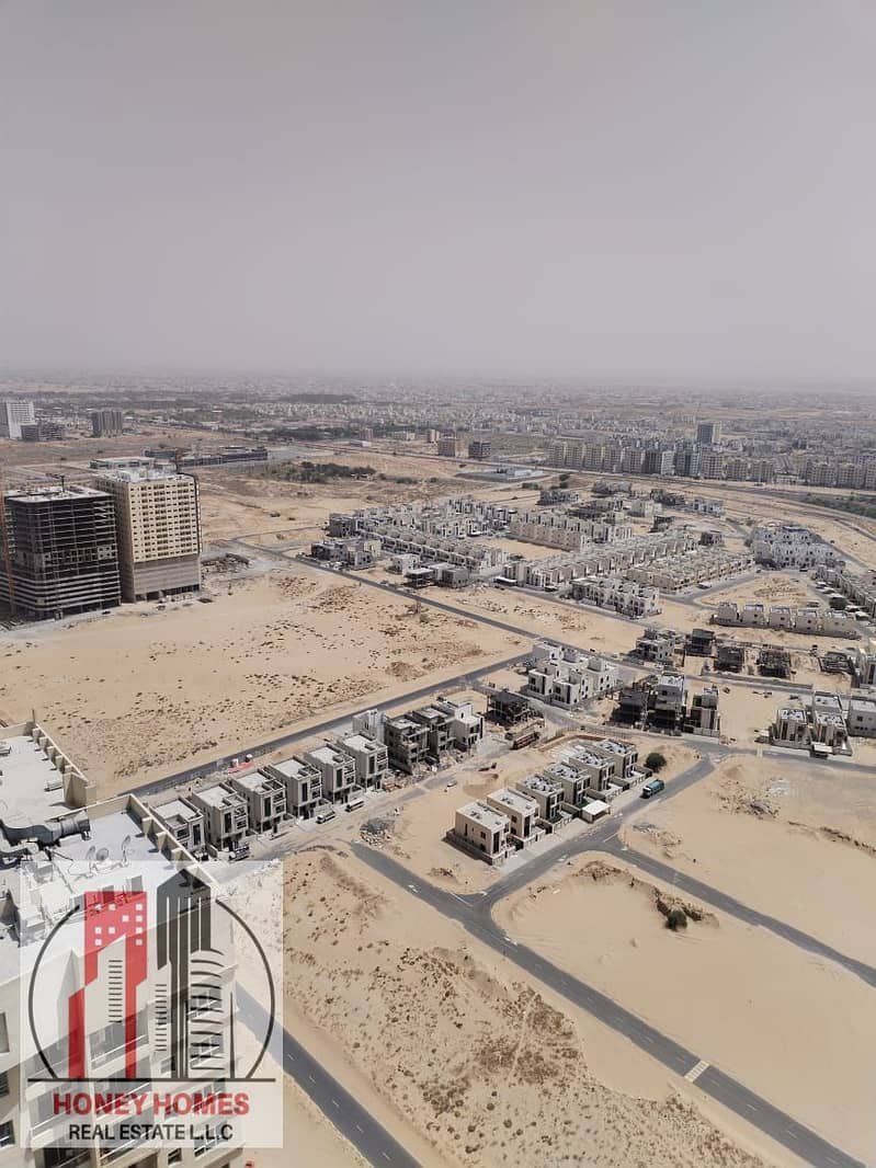 Emirates City
