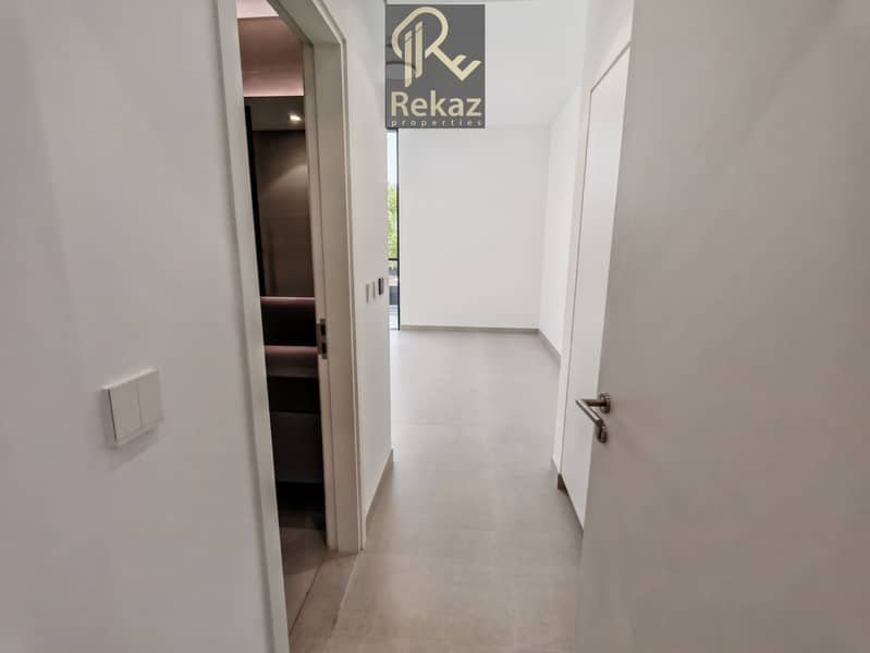 Sharjah | LockMyKey