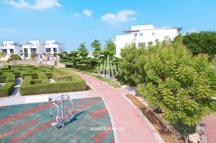 Ajmal Makan City - Sharjah Waterfront