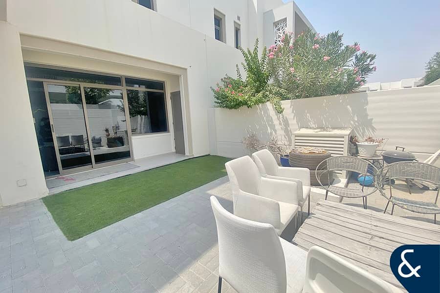 Zahra Townhouses
