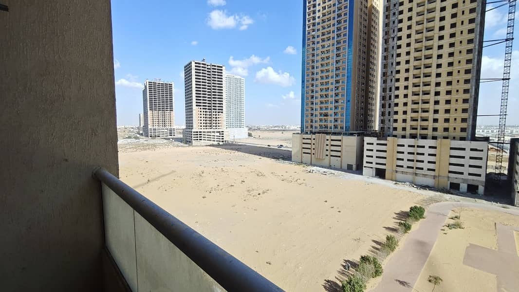 Goldcrest Dreams Tower D
