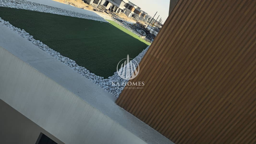 Sharjah | LockMyKey