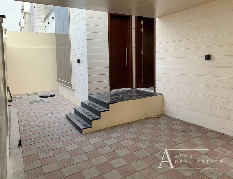 Sharjah | LockMyKey
