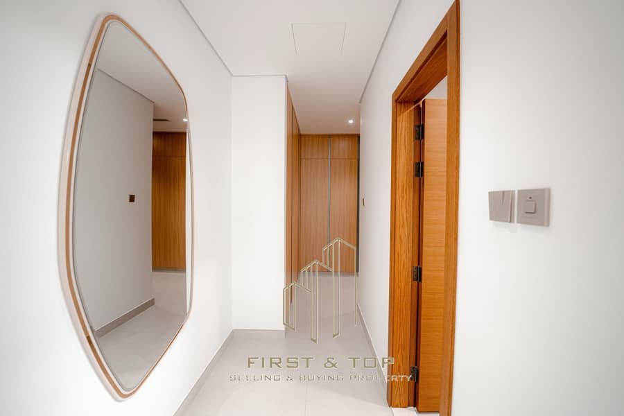 Sharjah | LockMyKey